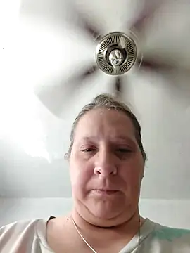 Snapshot of Icedcoffee2024 chatting on 06-23-26, 01:20 Icedcoffee2024 online show from 06-23-26, 01:20