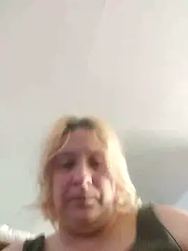 Snapshot of Icedcoffee2024 chatting on 12-01-25, 02:29 Icedcoffee2024 online show from 12-01-25, 02:29