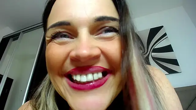 hugebobbs online show from 01-27-25, 10:38