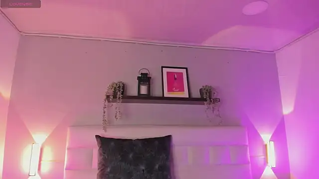 sofi bakerr online show from 04-14-26, 11:37