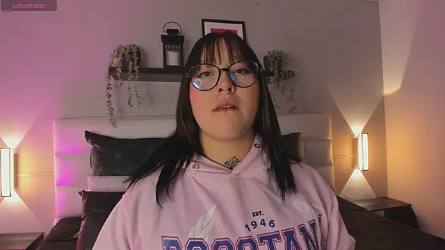 sofi bakerr online show from 04-20-26, 11:35