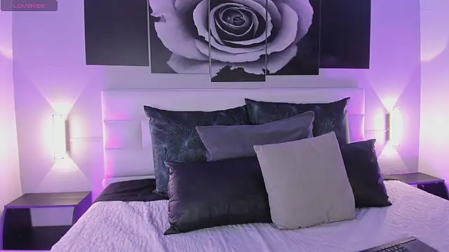 sofi bakerr online show from 10-01-25, 11:36