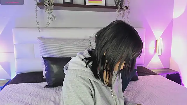 sofi bakerr online show from 02-07-26, 11:51