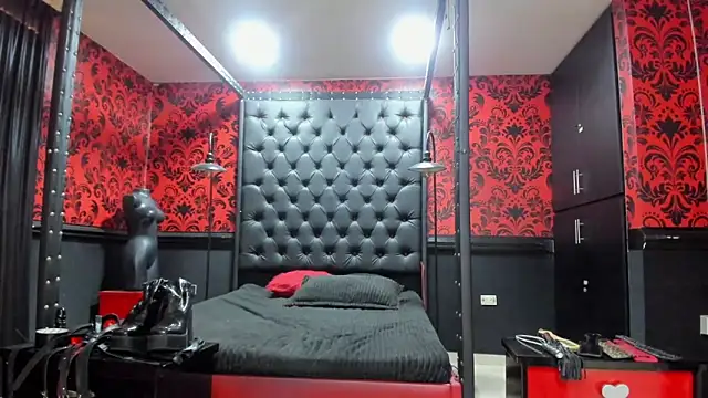 Snapshot of JAYLEN_BDSM chatting on 02-09-26, 11:52 JAYLEN BDSM online show from 02-09-26, 11:52