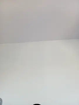 sarahhh1987 online show from 04-14-26, 09:25