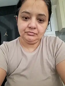 sarahhh1987 online show from 02-22-26, 08:06