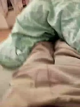 Snapshot of Singlepennis chatting on 03-18-25, 07:22 Singlepennis online show from 03-18-25, 07:22