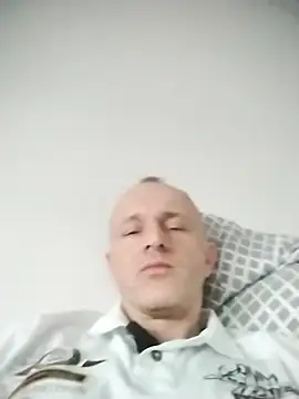 Snapshot of Singlepennis chatting on 03-22-25, 05:20 Singlepennis online show from 03-22-25, 05:20