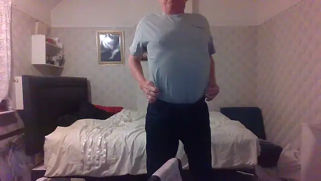 Snapshot of shaun63m chatting on 03-28-26, 02:56 shaun63m online show from 03-28-26, 02:56