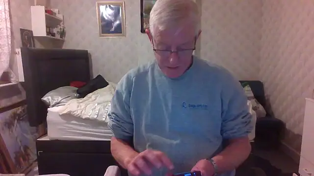 Snapshot of shaun63m chatting on 01-18-26, 01:53 shaun63m online show from 01-18-26, 01:53