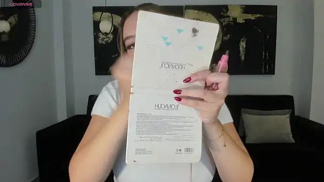 BellaRose X online show from 10-31-25, 05:31