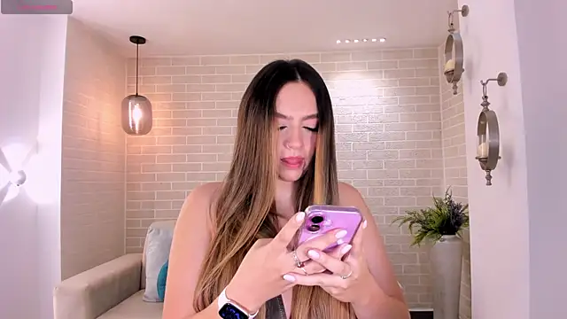 BellaRose X online show from 05-05-26, 03:53