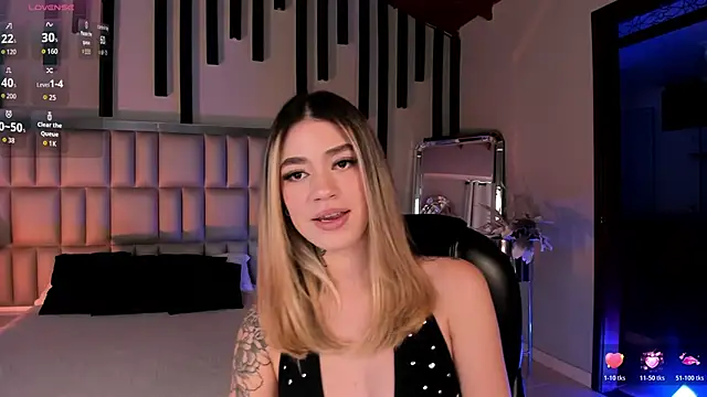 ViolettHansson online show from 02-20-26, 06:32