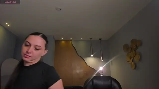 AliceHarper  online show from 03-04-26, 07:54