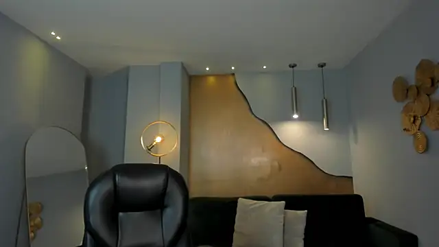 AliceHarper  online show from 10-14-25, 07:14