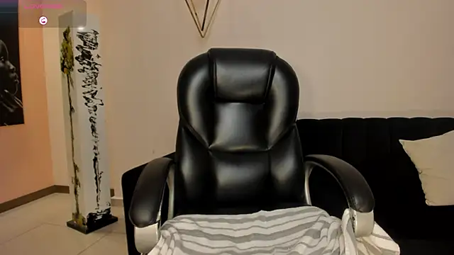 AliceHarper  online show from 04-28-26, 02:27