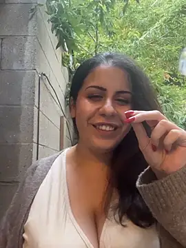 Snapshot of holyeroticss chatting on 09-09-25, 11:14 holyeroticss online show from 09-09-25, 11:14