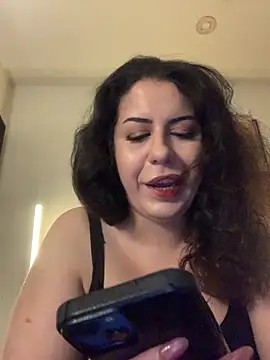 holyeroticss online show from 02-05-26, 01:45