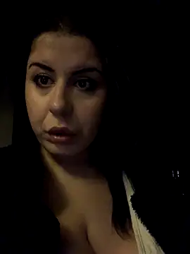 Snapshot of holyeroticss chatting on 11-23-25, 12:42 holyeroticss online show from 11-23-25, 12:42