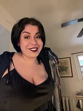 Snapshot of holyeroticss chatting on 03-02-25, 03:30 holyeroticss online show from 03-02-25, 03:30