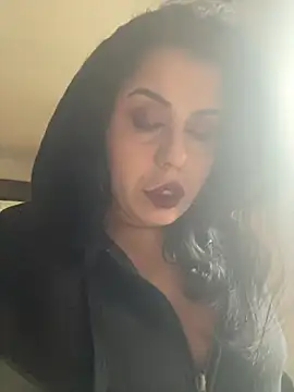 Snapshot of holyeroticss chatting on 03-08-25, 09:29 holyeroticss online show from 03-08-25, 09:29