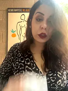 Snapshot of holyeroticss chatting on 09-18-25, 07:50 holyeroticss online show from 09-18-25, 07:50