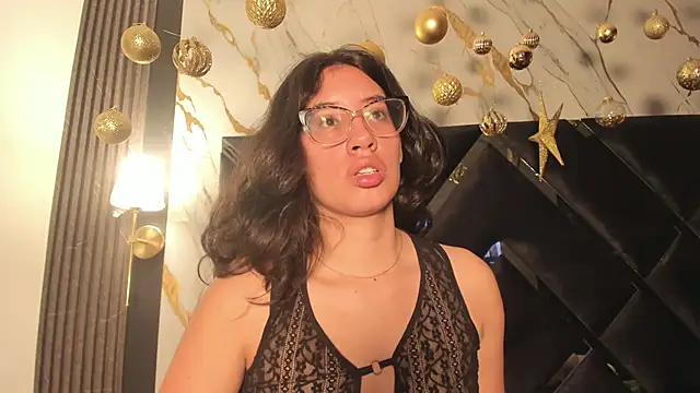 Snapshot of CoralineSanchez chatting on 02-07-26, 07:44 CoralineSanchez online show from 02-07-26, 07:44