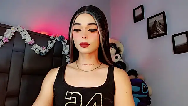 Marian LV online show from 09-26-25, 07:48