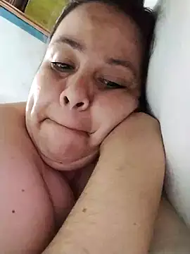 lunanataly online show from 11-24-25, 12:54