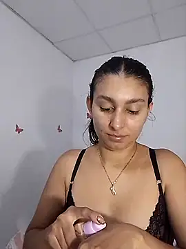 Alyson0001 online show from 11-11-25, 06:58