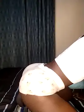 Snapshot of ebonyy_duchess chatting on 03-03-26, 07:32 ebonyy duchess online show from 03-03-26, 07:32