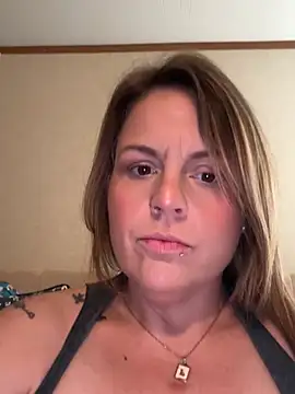 Snapshot of misssWet chatting on 04-29-26, 05:06 misssWet online show from 04-29-26, 05:06