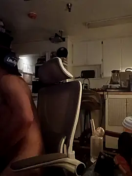 Snapshot of SuperManLA1 chatting on 01-13-26, 12:15 SuperManLA1 online show from 01-13-26, 12:15