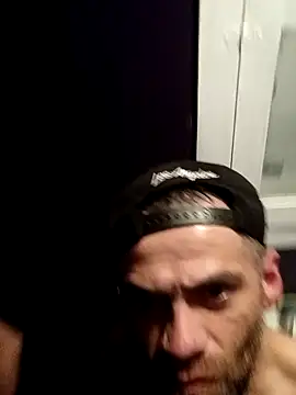 Snapshot of SuperManLA1 chatting on 01-12-26, 01:12 SuperManLA1 online show from 01-12-26, 01:12