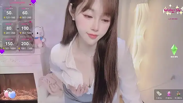 Kiss-18 online show from 12-20-25, 02:47