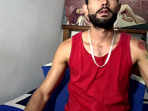 Snapshot of hideonbush051 chatting on 02-20-26, 02:19 hideonbush051 online show from 02-20-26, 02:19