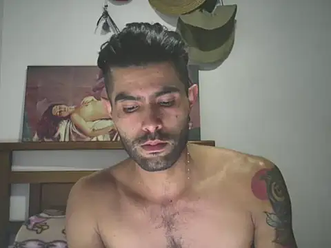 hideonbush051 online show from 09-10-25, 10:09