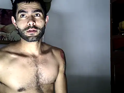 hideonbush051 online show from 10-28-25, 11:42