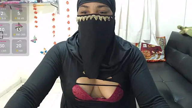 Snapshot of Aaliyah_brown chatting on 09-25-25, 03:34 Aaliyah brown online show from 09-25-25, 03:34