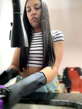 Salome golvert online show from 09-27-25, 08:15