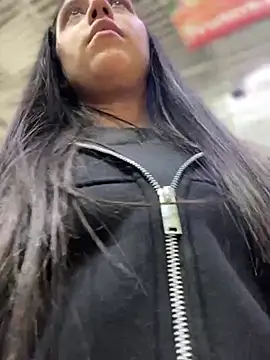 Salome golvert online show from 03-13-25, 12:16