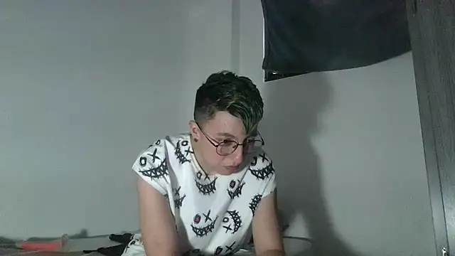 Sexyboy 666 online show from 12-05-25, 04:16