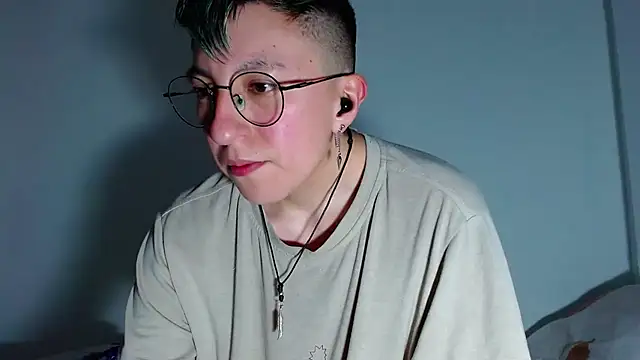 Sexyboy 666 online show from 11-30-25, 03:40