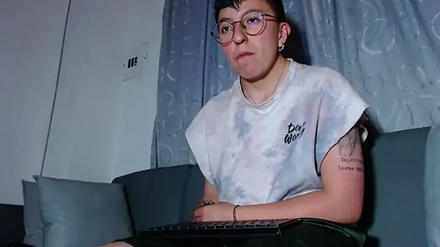 Sexyboy 666 online show from 11-23-25, 04:28