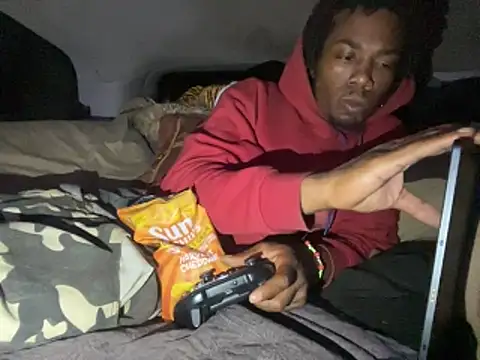 SlimeCrownzOut5 online show from 11-03-25, 04:17