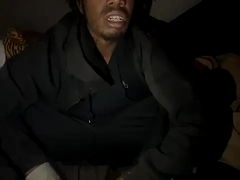 SlimeCrownzOut5 online show from 11-27-25, 01:22