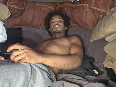 SlimeCrownzOut5 online show from 02-26-26, 06:41