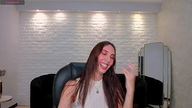 AnaisNin online show from 11-06-25, 03:32