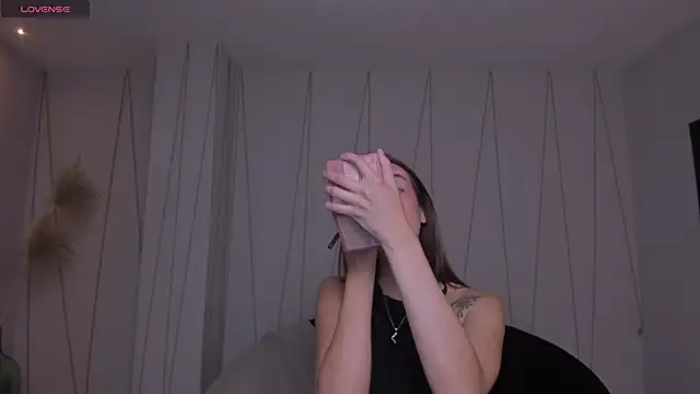 AnaisNin online show from 03-03-26, 11:06