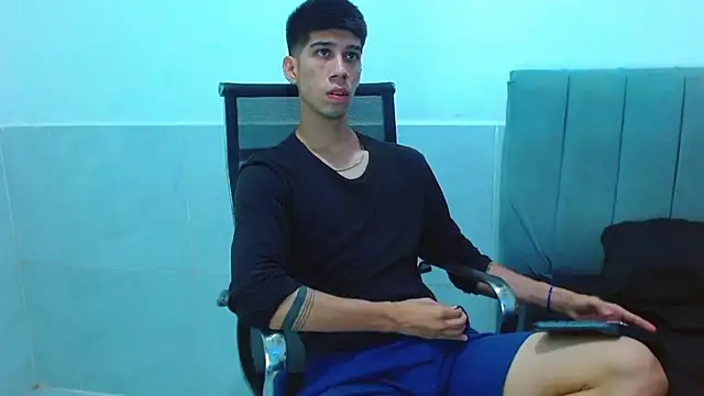 jhony-sex online show from 12-18-25, 10:13